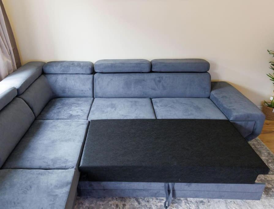 Thamesmead  Stylish 3 Bedroom And Free Parking מראה חיצוני תמונה